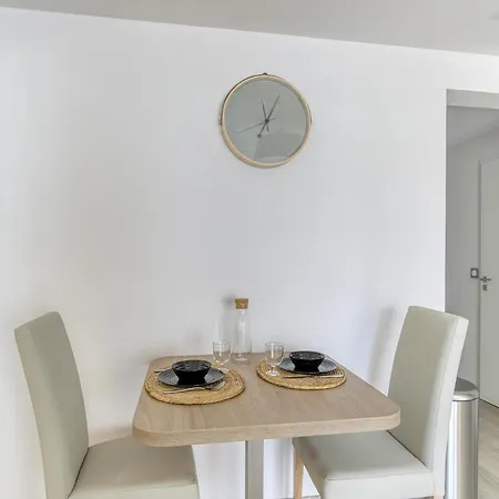 Ovelia - Le Puy Des Olivines クレルモン・フェラン